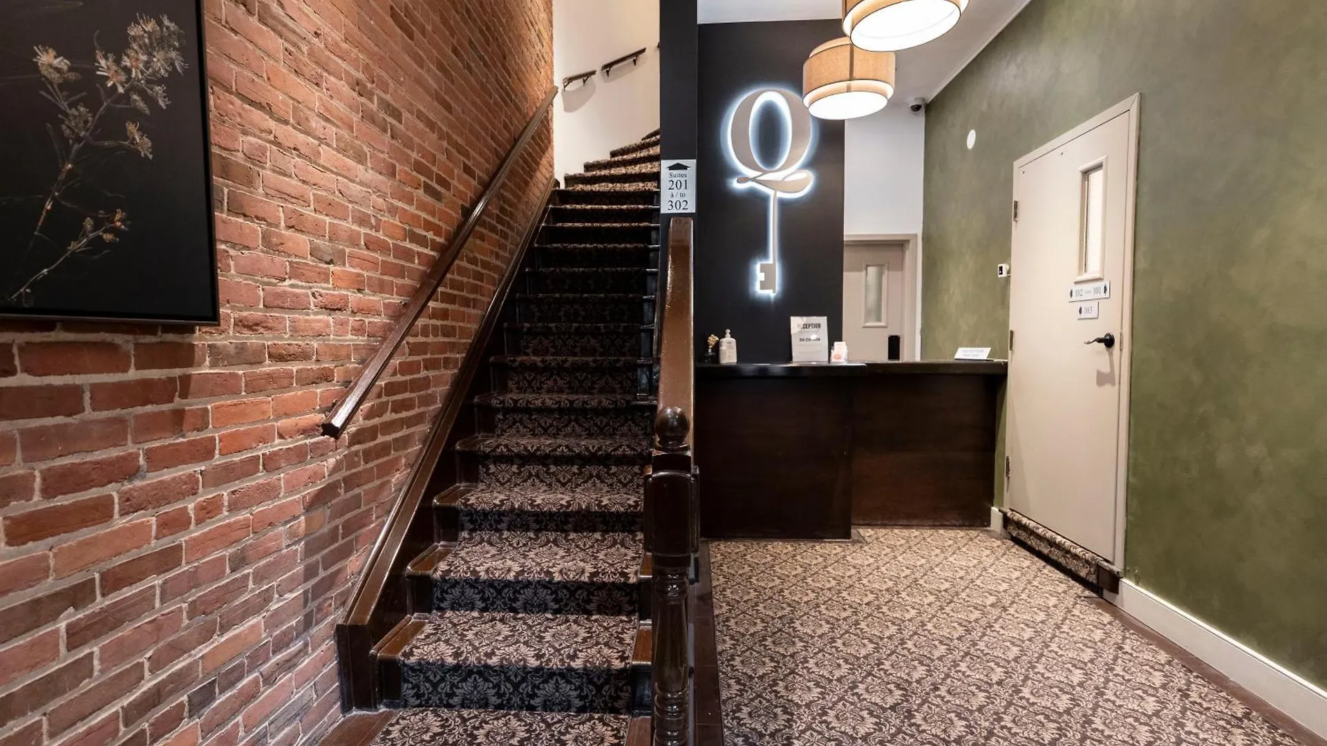 Aparthotel Self Check-In Boutique Hotel - Quartier Latin - Room 302 Montreal