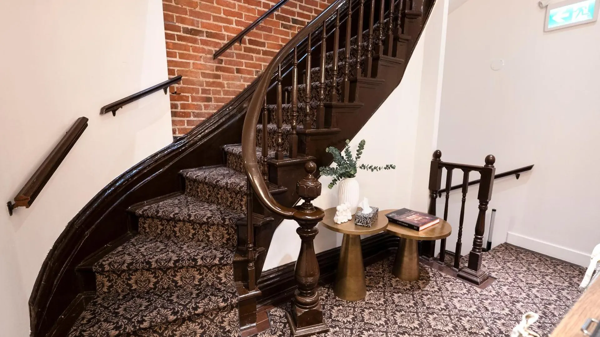 Self Check-In Boutique Hotel - Quartier Latin - Room 302 Montreal