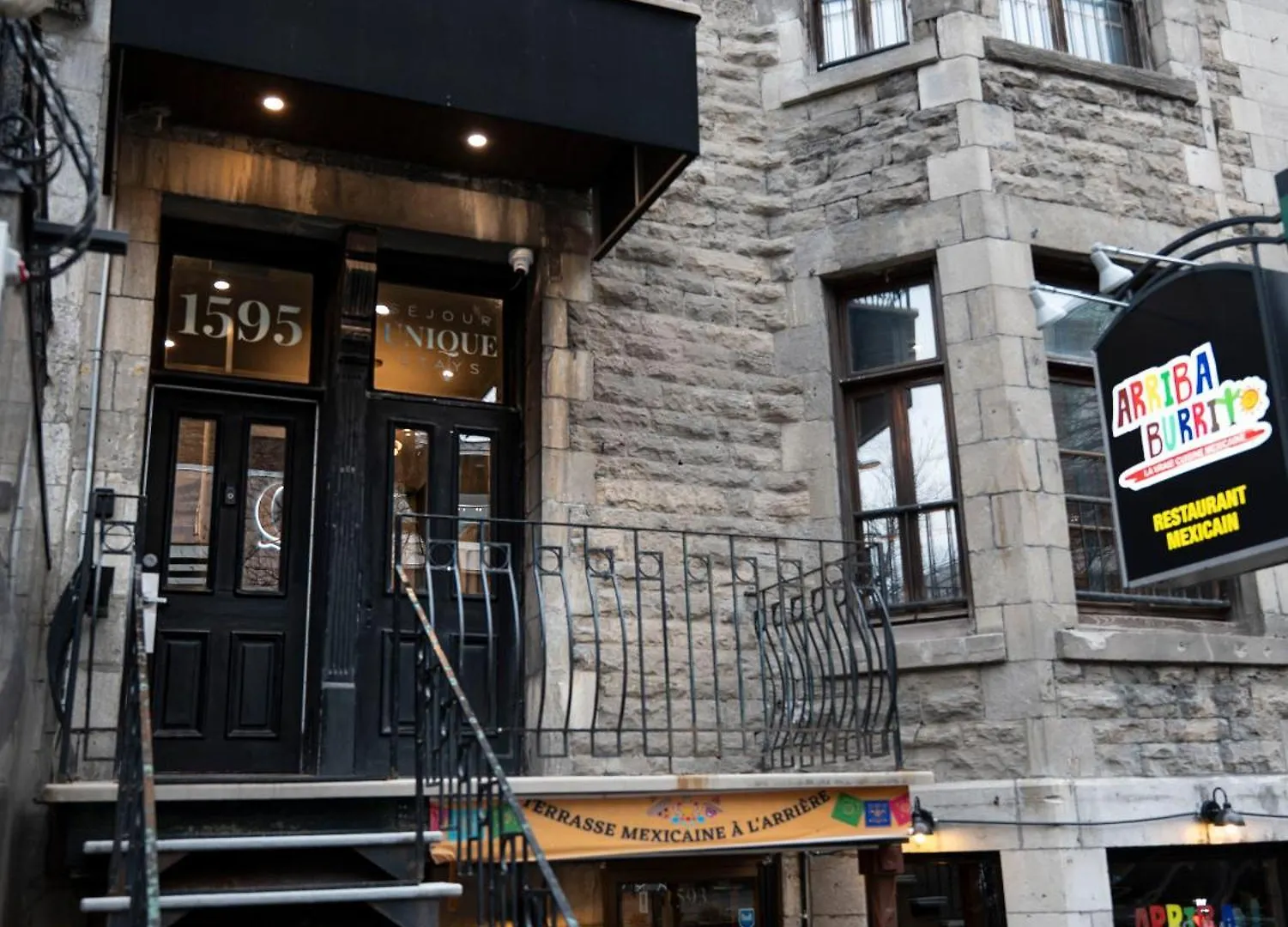 Aparthotel Self Check-In Boutique Hotel - Quartier Latin - Room 302 Montreal