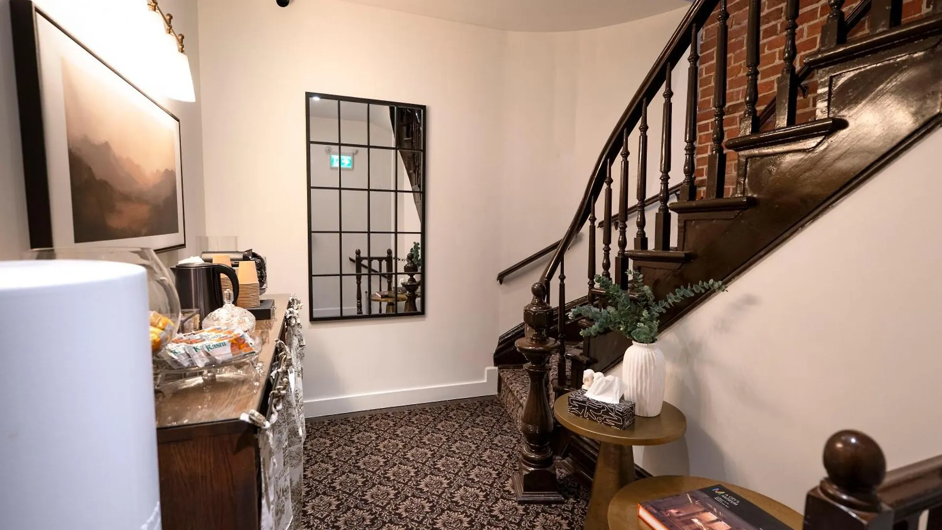 Self Check-In Boutique Hotel - Quartier Latin - Room 302 Montreal